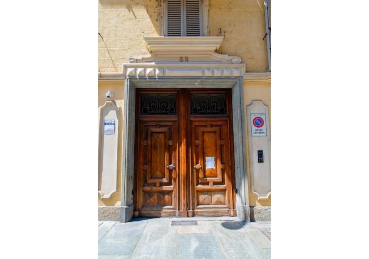 Casa Accademia: Unica E Centrale Турин Экстерьер фото